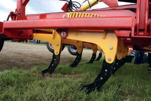 Культиватор стерневой тяжелый КСТ с пружинной защитой
