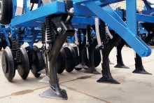 Сеялка культиватор прицепная СКП 2,1 Дибор